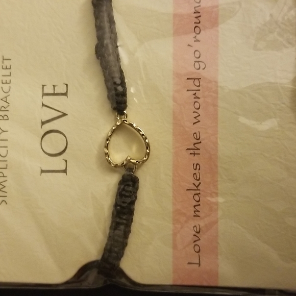 NIP Olivia Moss Simplicity Bracelet LOVE - Picture 2 of 3